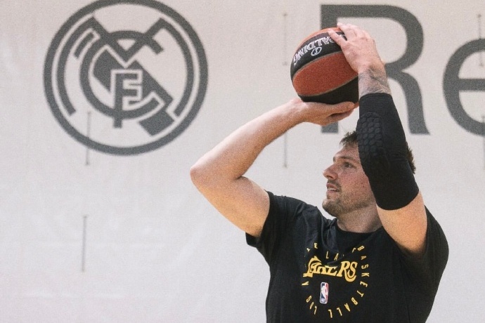 NBA巨星东契奇即将现身上海,球迷们有福了! NBA巨星东契奇即将现身上海,球迷们有福了!